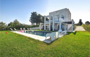 5 Bedroom Nice Home In Trappeto Trappeto